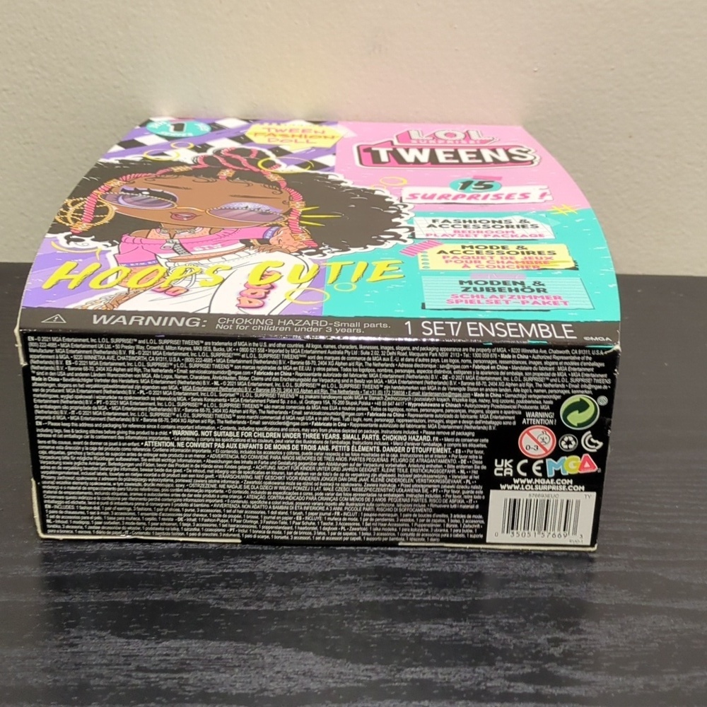 L.O.L. Surprise! Tweens Hoops Cutie Doll with Pink and Black Style - Picture 7 of 7
